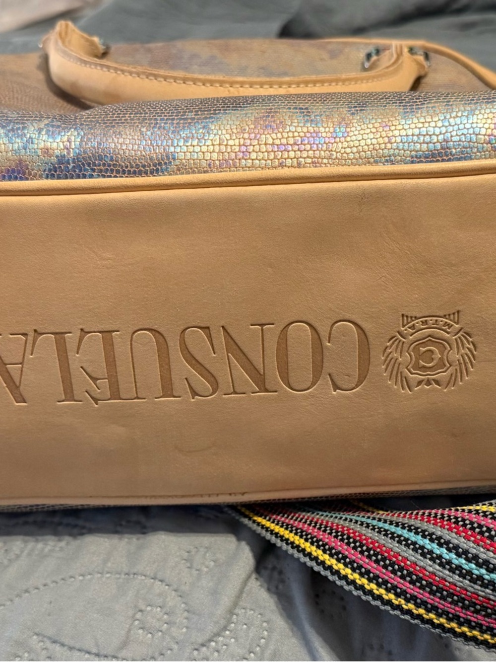 Consuela Iridescent Gloria commuter bag - Picture 6 of 12